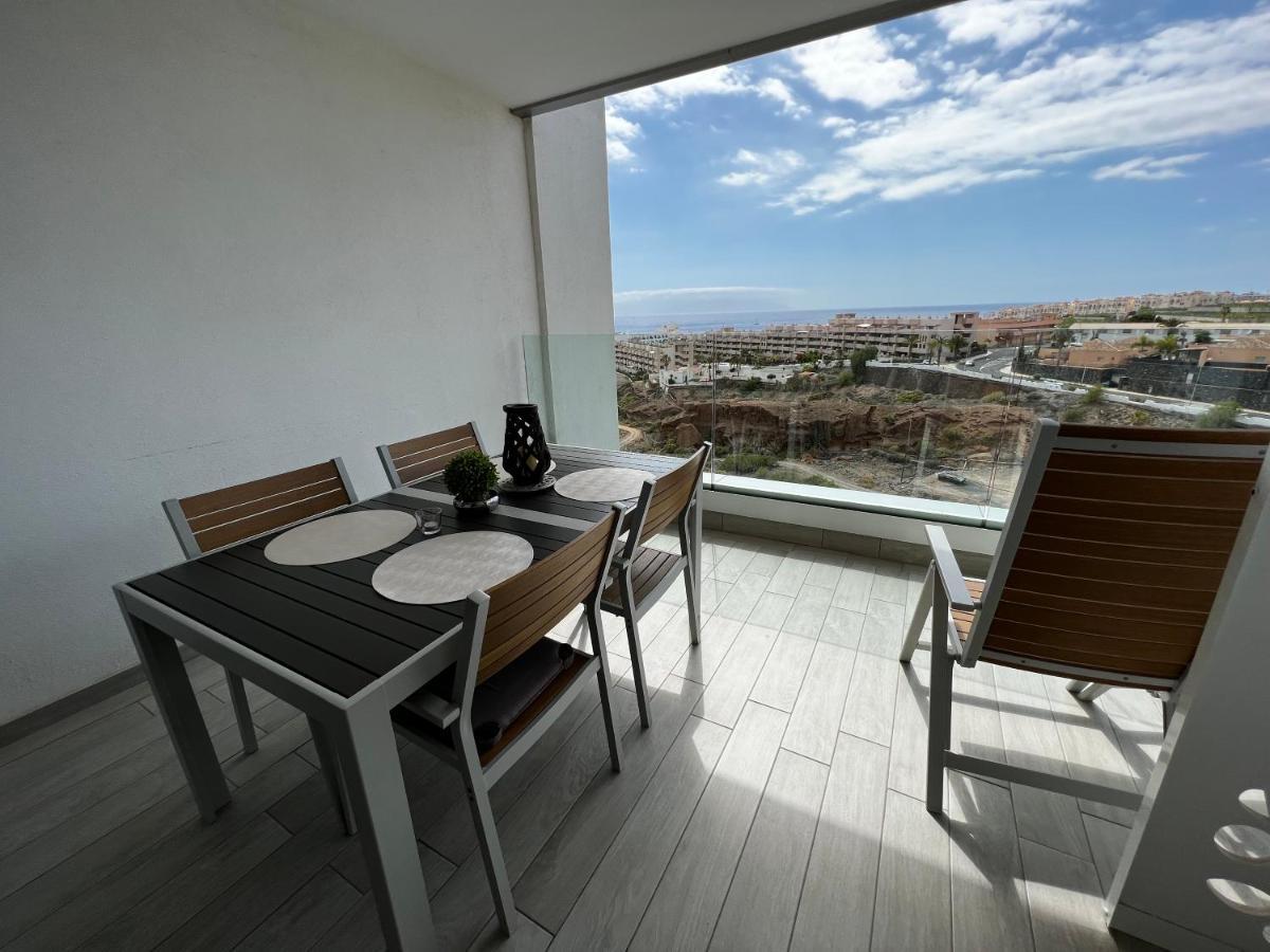 Ocean Garden Sunset Apartment - Heated Swimming Pool Free Wifi Costa Adeje  Exterior photo